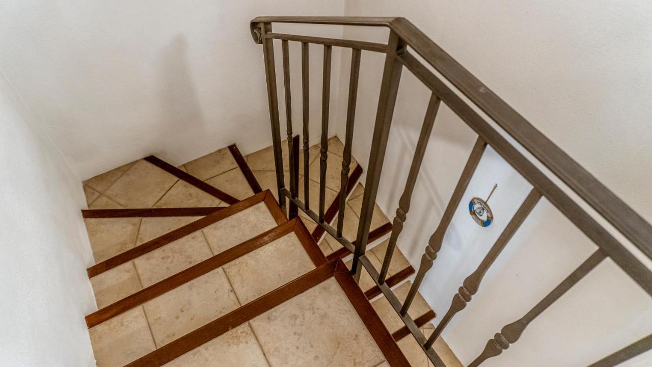 Sa Domu Downtown - Pms Casevacanze Olbia Bagian luar foto