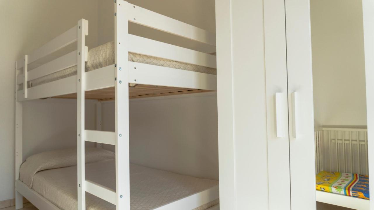 Sa Domu Downtown - Pms Casevacanze Olbia Bagian luar foto