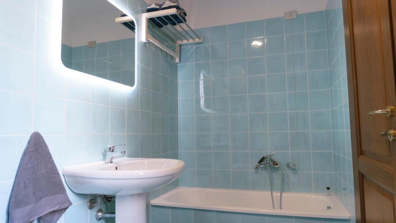 Sa Domu Downtown - Pms Casevacanze Olbia Bagian luar foto